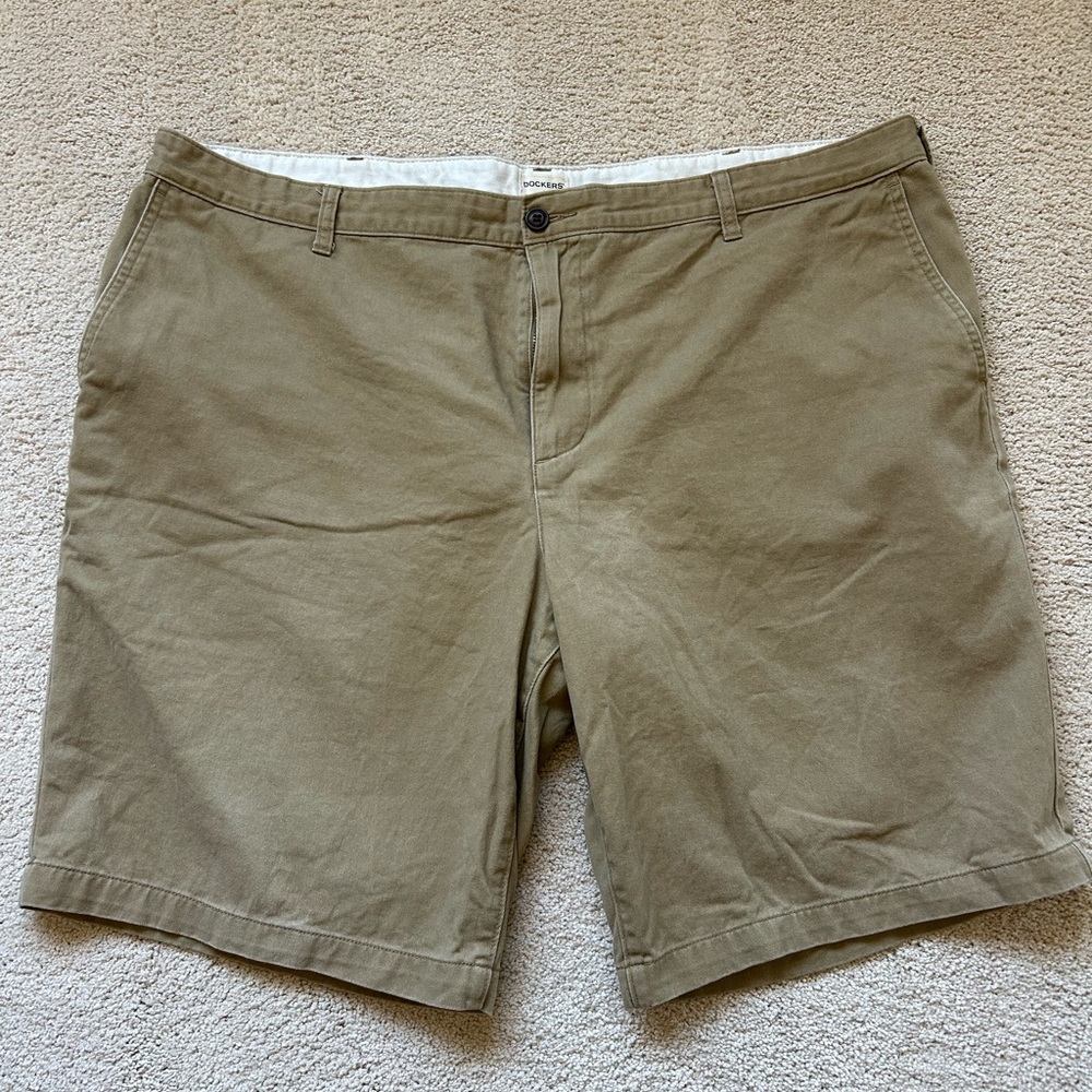 Dockers Men's Khaki Shorts